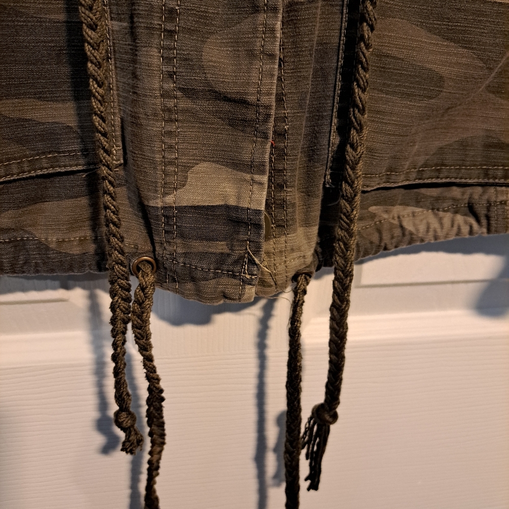 Torrid jacket in size 0. - Picture 11 of 16